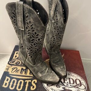 Grey Cowboy boots for women